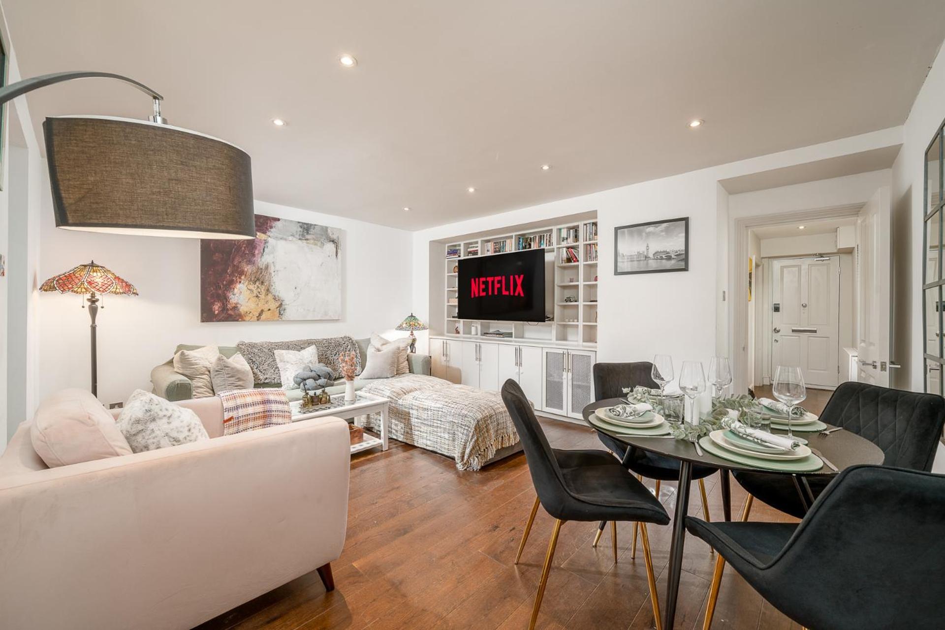 דירות לונדון Niru Experience Hidden Gem In Chelsea 2Bd 2Ba מראה חיצוני תמונה